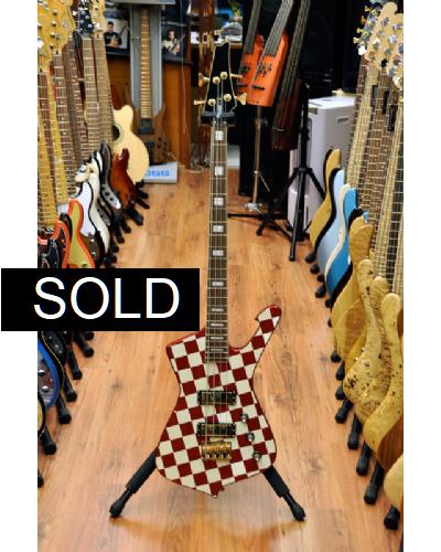 Ibanez Iceman ICB08 LTD Red Chess